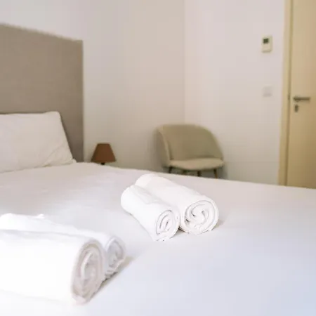 Day Off Suite&hostel Setúbal