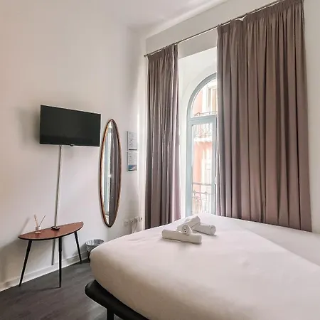 Hostel Day Off Suite&hostel Setúbal