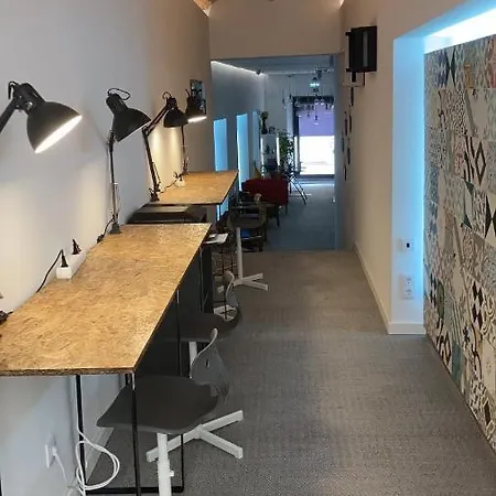 Day Off Suite&hostel Setúbal