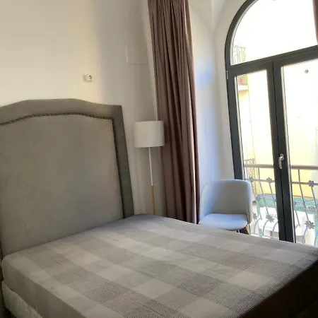 Day Off Suite&hostel Setúbal