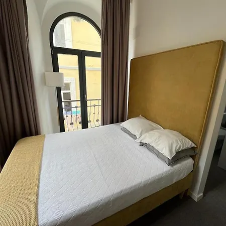 Day Off Suite&hostel Setúbal