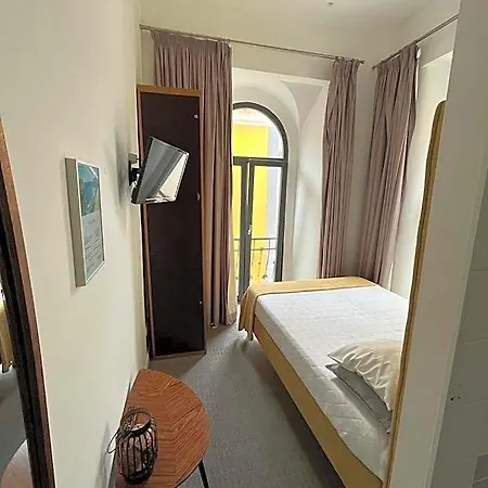 Day Off Suite&hostel Setúbal
