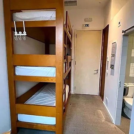 Auberge de jeunesse Day Off Suite&hostel Setúbal