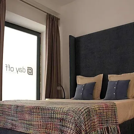 Day Off Suite&hostel Auberge de jeunesse *