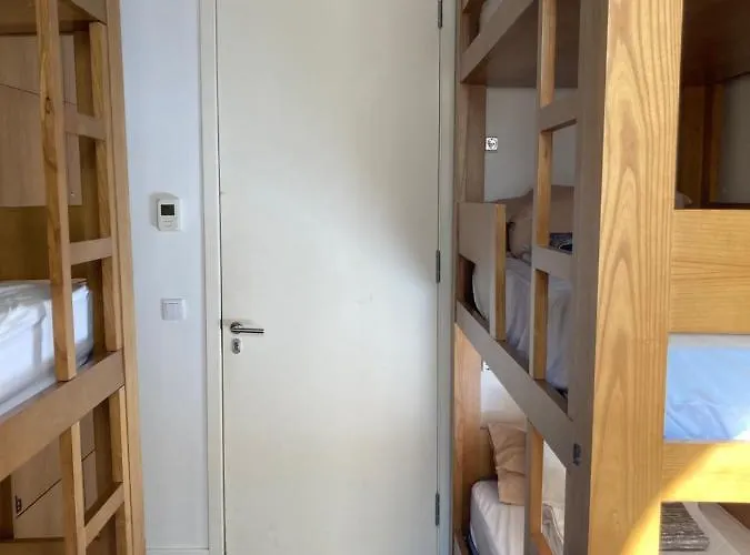 Hostel Day Off Suite&hostel Setúbal