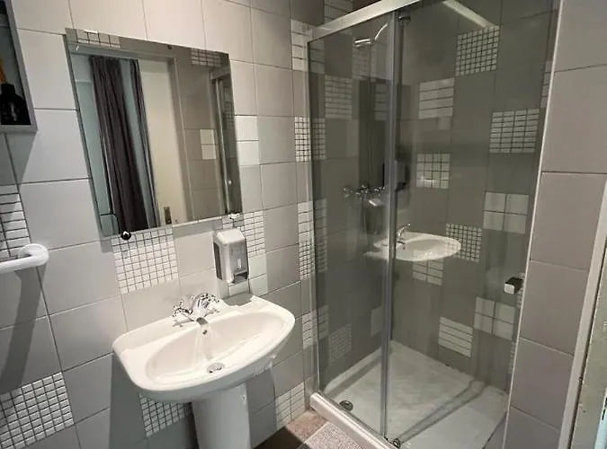 Day Off Suite&hostel *